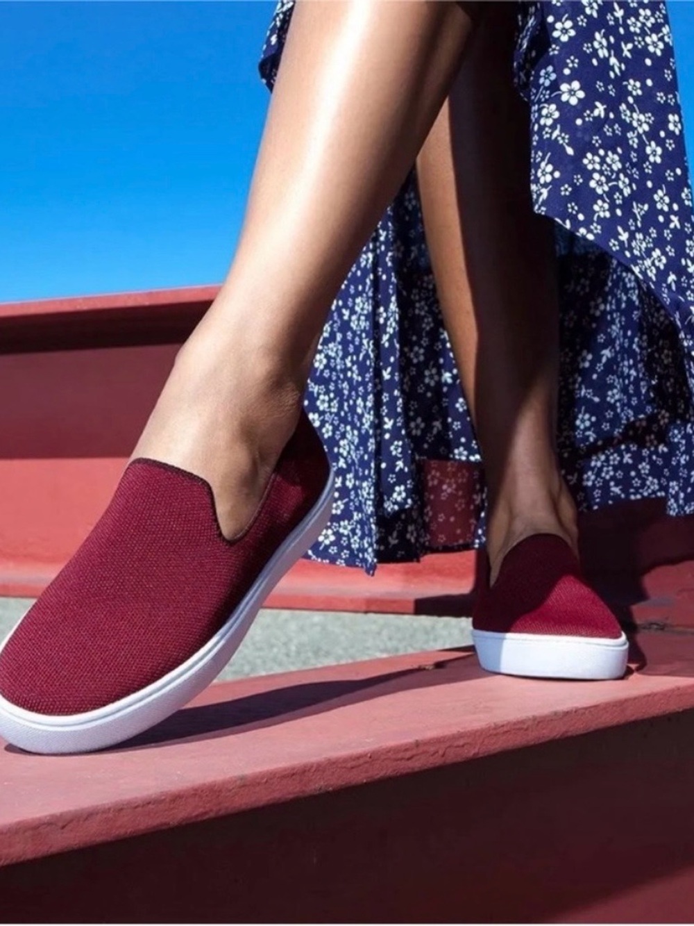 ROTHY’S The Original Slip On Sneakers Garnet Red Women’s Size 8